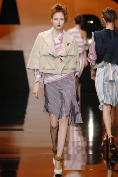 Look 19